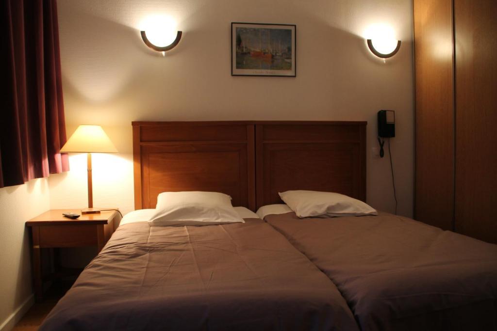 Hotel De L Image Illiers-Combray Room photo
